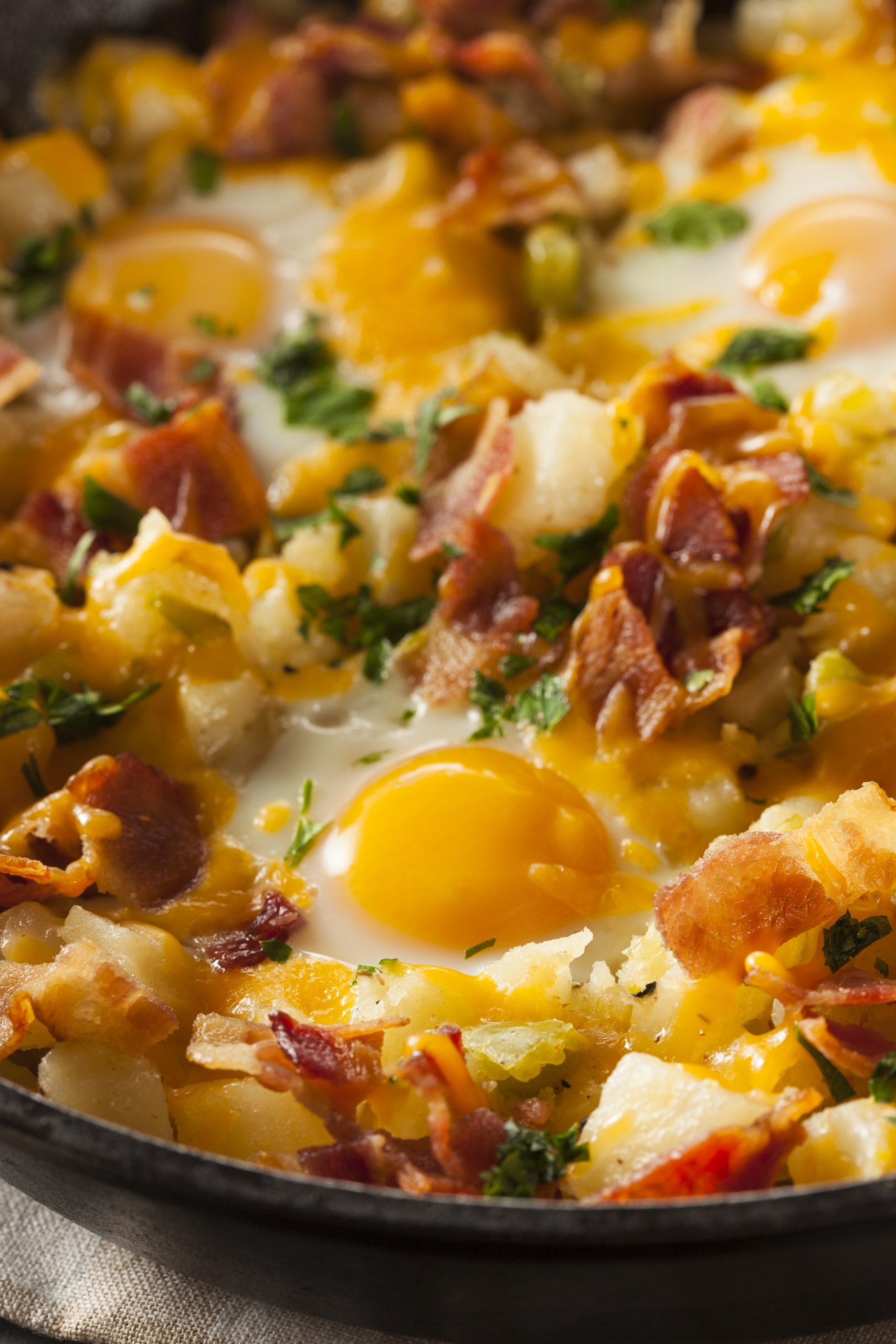 Egg and Hash Browns Breakfast Skillet